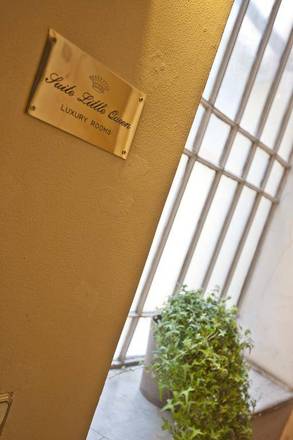 Little Queen, Rome